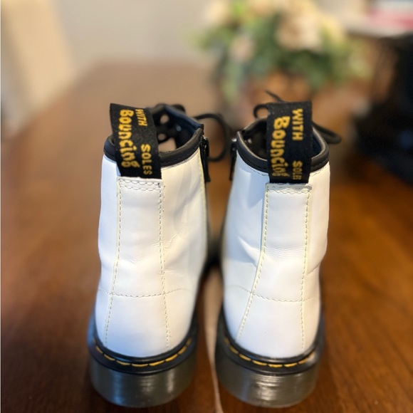 Dr. Martens Kids White and Black Boots - Picture 2 of 3